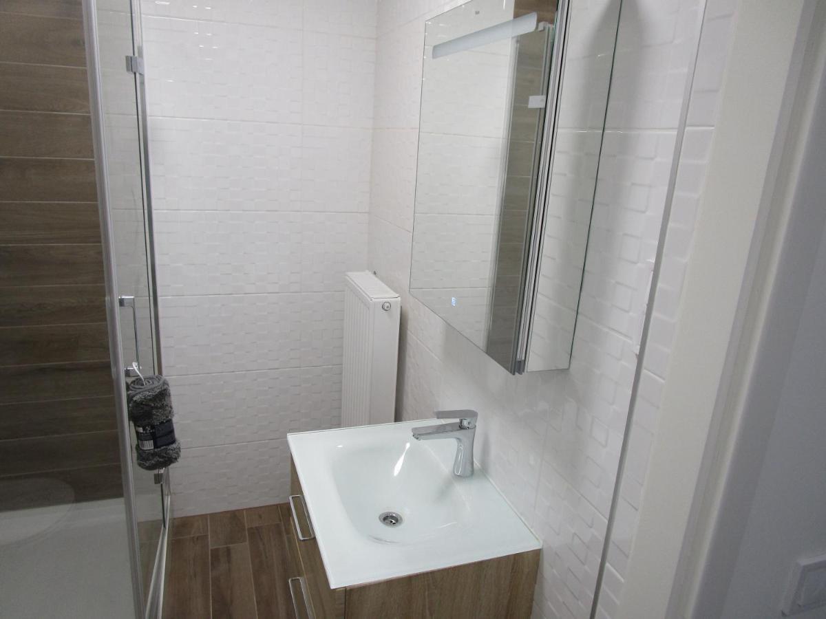 Veroland Maganszallashely Hodmezovasarhely Ngoại thất bức ảnh
